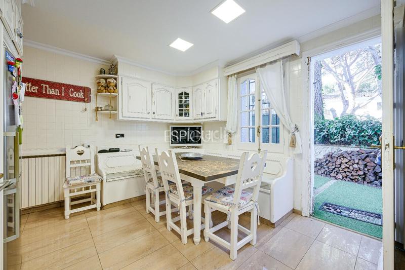 Foto 034fb67e-fd37-4417-b776-89ad04194625. Casa con riscaldamento parcheggio piscina in Centre-Platja Platja d´Aro