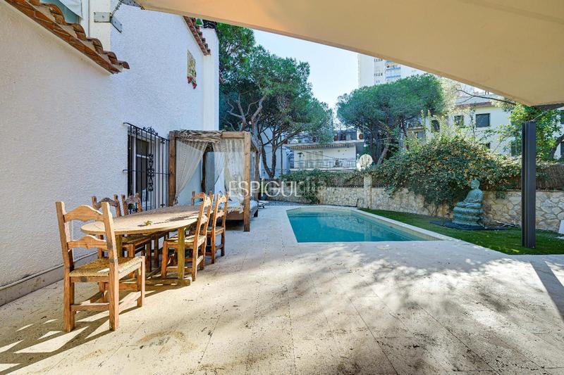 Foto 399ef5c5-c758-4fa2-857c-0907ea508dc7. Casa con riscaldamento parcheggio piscina in Centre-Platja Platja d´Aro