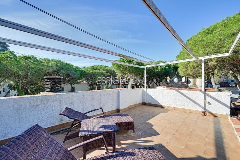 Foto 7001bee3-37ab-436e-a117-d7633472fd04. Casa con riscaldamento parcheggio piscina in Centre-Platja Platja d´Aro