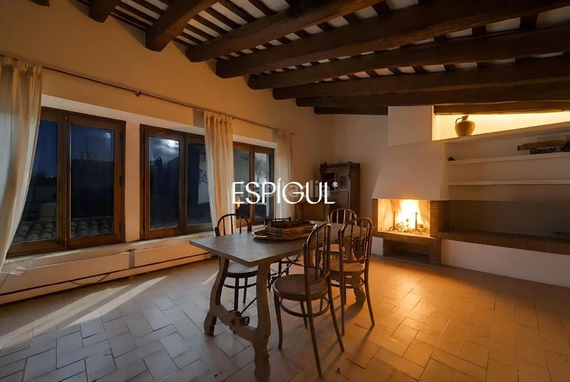 Foto 1c7b1545-f2fc-44b6-a4a6-f0a539977461. Casa amb aparcament a Torroella de Montgrí