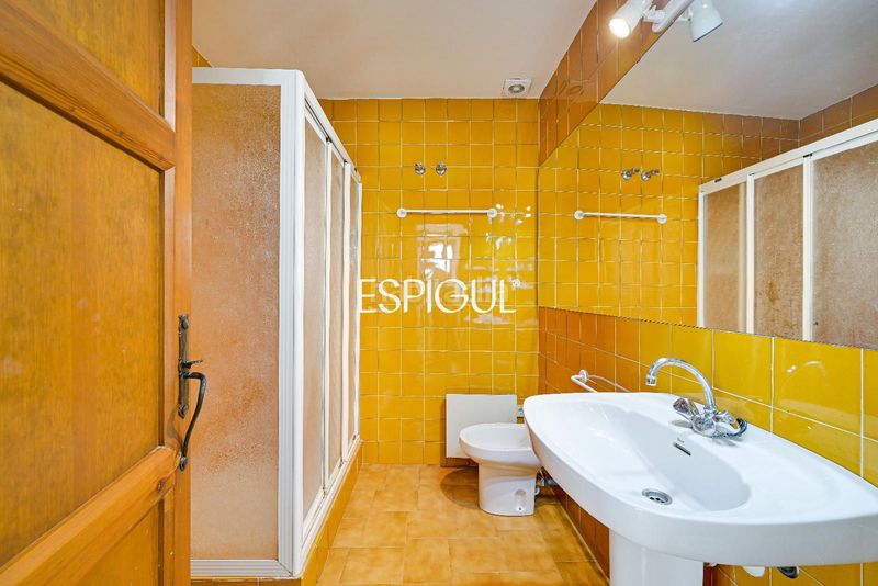 Foto 8a2ff878-6f58-4804-9976-93205048ca7f. Casa amb aparcament a Torroella de Montgrí