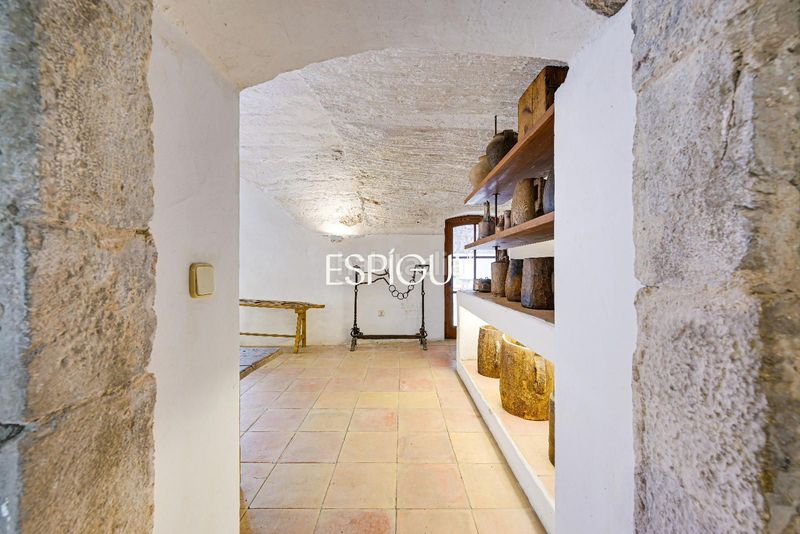 Foto f76823d4-e2ae-45a5-949a-064779a509ba. Casa amb aparcament a Torroella de Montgrí