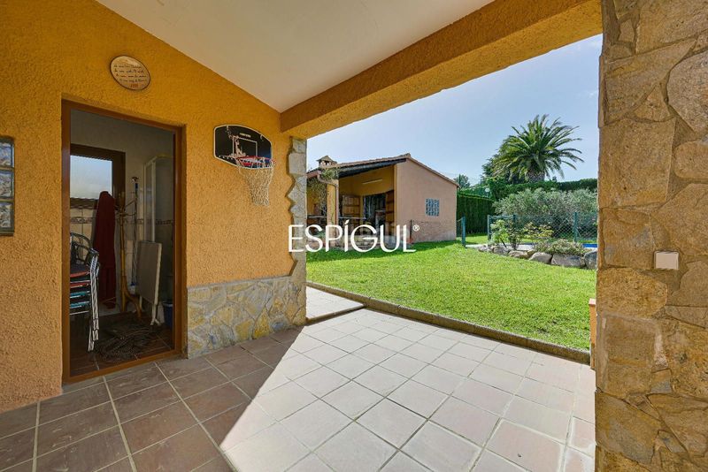 Foto 27339dc8-b053-4871-8064-a8c1b5fffaa2. Casa amb calefacció aparcament piscina a Cabanyes-Mas Ambrós-Mas Pallí Calonge