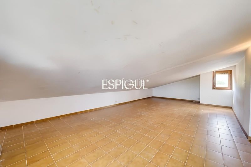 Foto 75b88f26-f194-42e1-bf59-a2c1bbc35d10. Casa amb calefacció aparcament piscina a Cabanyes-Mas Ambrós-Mas Pallí Calonge