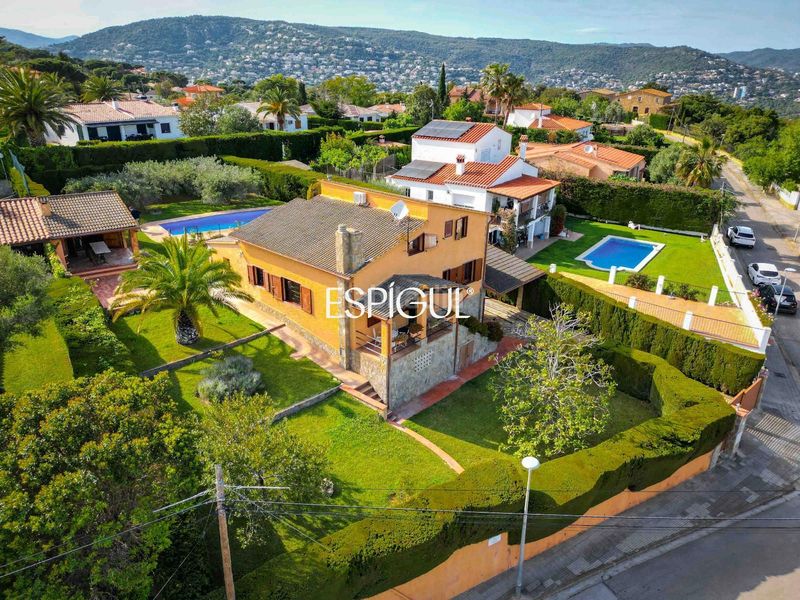 Foto c2d78988-c31c-445f-8eeb-6b1c186fdaac. Casa amb calefacció aparcament piscina a Cabanyes-Mas Ambrós-Mas Pallí Calonge