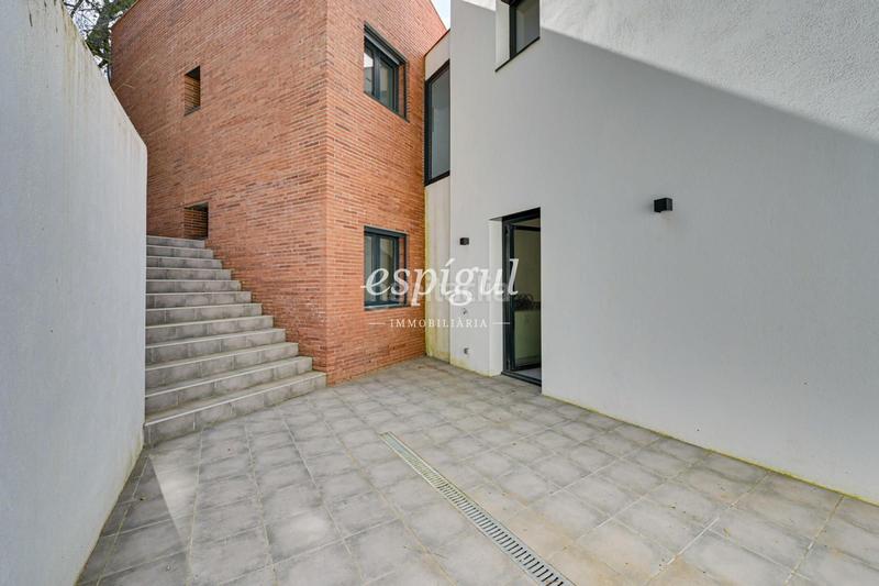 Foto 069e4804-42d5-4cbb-996d-294d8d572939. Casa con riscaldamento parcheggio piscina in Vallromanes