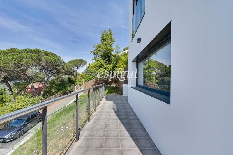 Foto 0fe64b71-9d6b-4f0e-a404-276fbd2778de. Casa con riscaldamento parcheggio piscina in Vallromanes