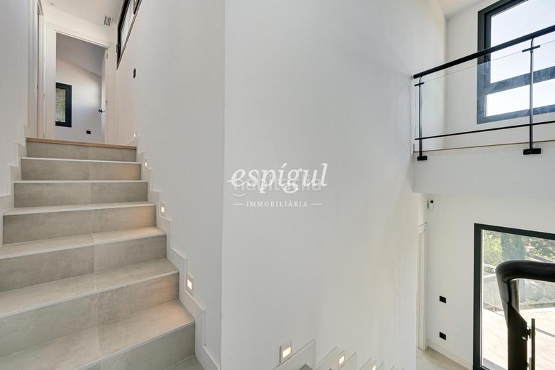 Foto 42d3b4c1-6d0a-4d43-8c44-ff43406b081c. Casa con riscaldamento parcheggio piscina in Vallromanes