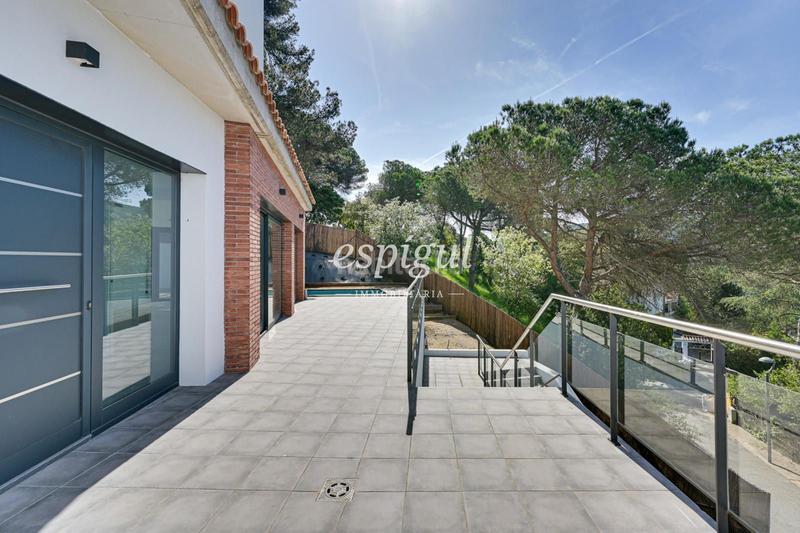 Foto 65ada97f-914c-4df7-90da-80be277b3d27. Casa con riscaldamento parcheggio piscina in Vallromanes