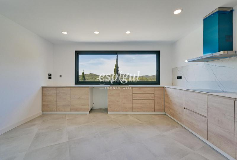 Foto c202fa60-f55a-4163-9ee9-f2c1ebc6a51c. Casa con riscaldamento parcheggio piscina in Vallromanes