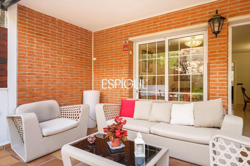 Foto da69e869-2137-43d5-9659-ce6907930ff9. Casa adossada amb calefacció aparcament a Centre Vilassar de Mar