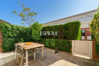 Reihenhaus  Enric borràs. Casa adosada en venta en premià de mar con zona comunitaria y a