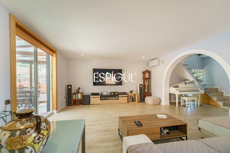 Foto e92d705f-9b07-468d-92af-be8f052c4d8d. Casa amb calefacció aparcament piscina a Teià