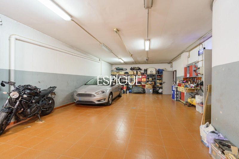 Foto 51d82107-7258-4d23-87fd-e7f5e28bb404. Casa amb calefacció aparcament piscina a Vallromanes