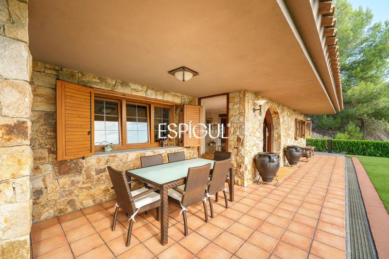 Foto b3da89f5-3de5-4aaa-a999-d9f8fdd9d4b3. Casa amb calefacció aparcament a Nucli Urbà Argentona