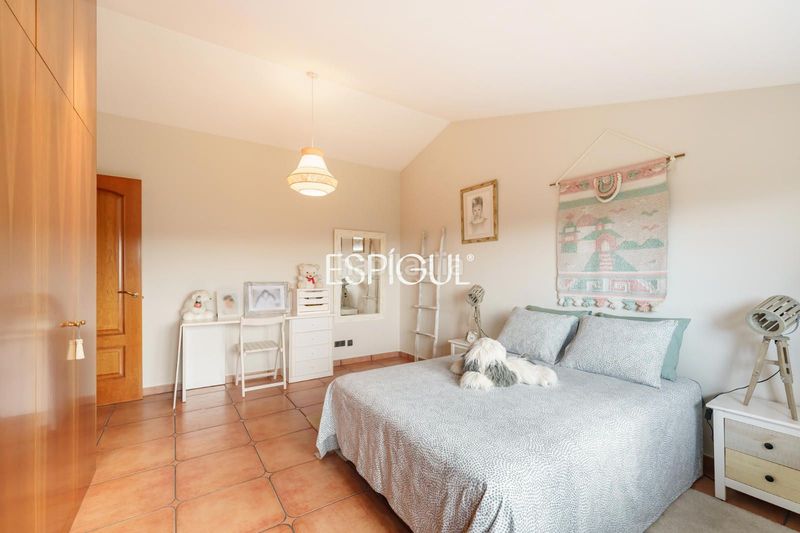 Foto b6469555-149b-4e5b-a8d4-f276472114d7. Casa amb calefacció aparcament a Nucli Urbà Argentona