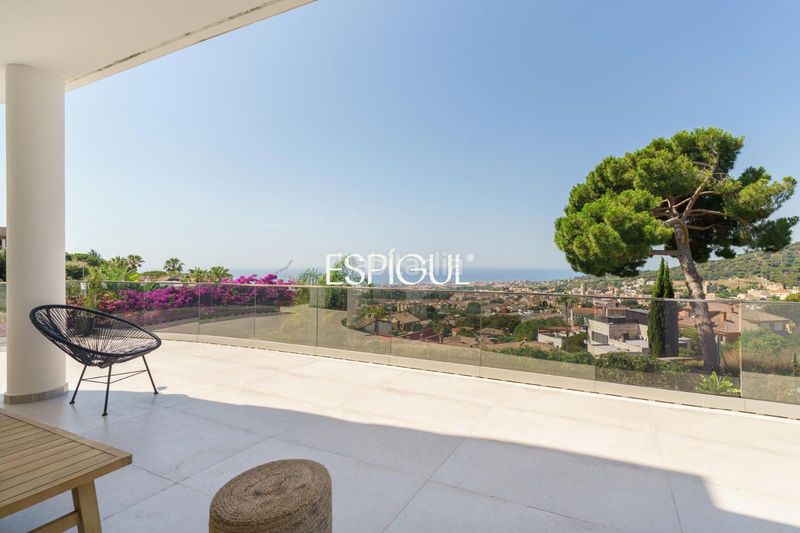 Foto e734f856-6fef-4e89-8b96-bf2b708845ca. Casa amb calefacció aparcament piscina a Vilassar de Dalt