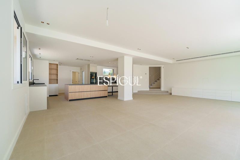 Foto 42c137fd-1b2f-49ef-ba08-24ac0ca4fcde. Casa amb calefacció aparcament piscina a Can Sans Sant Andreu de Llavaneres