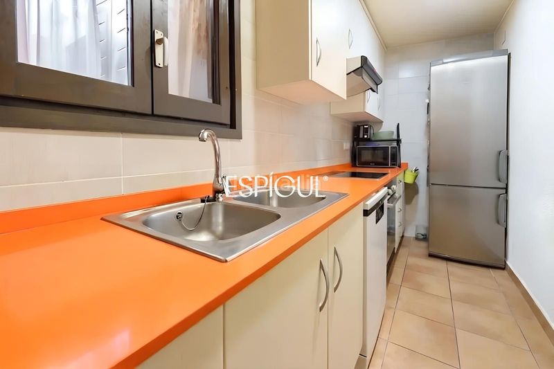Foto f1187dde-1c09-45c0-b493-e56e4a6a7999. Casa adossada amb calefacció a Vilassar de Dalt