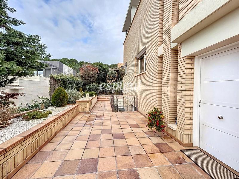 Foto 49c69e25-28d7-4828-9236-4ec6434a7c1c. Casa propiedad con excelentes vistas panorámicas en sant berger, en Teià