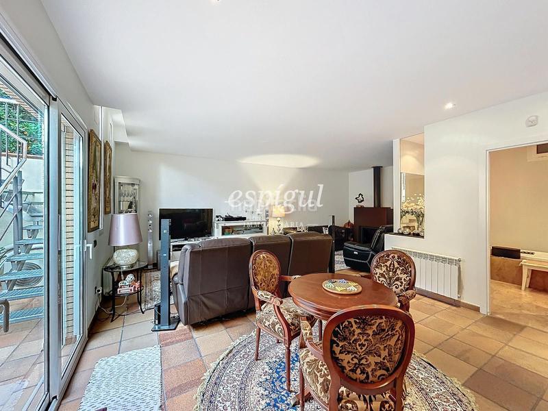 Foto df4f6069-f08b-4e46-9d3d-1c6063d8bd4d. Casa propiedad con excelentes vistas panorámicas en sant berger, en Teià