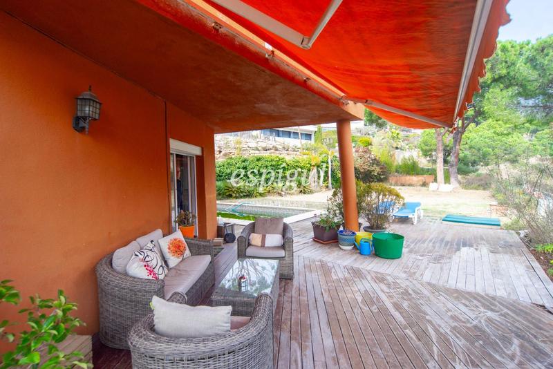 Foto 06acf820-6365-47ac-acc2-b1211f2b2907. Casa con riscaldamento parcheggio piscina in Cabrils