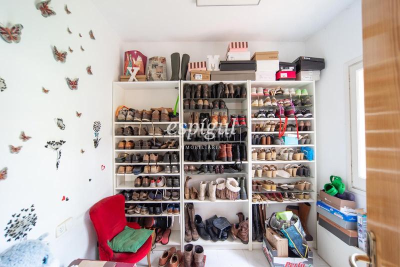 Foto 5ab106d3-3c1e-40c2-a258-8380587687f4. Casa con riscaldamento parcheggio piscina in Cabrils