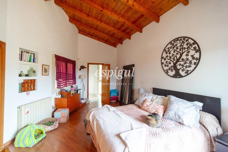 Foto 72b61975-356d-49c5-8268-ee5e4666eed1. Casa con riscaldamento parcheggio piscina in Cabrils