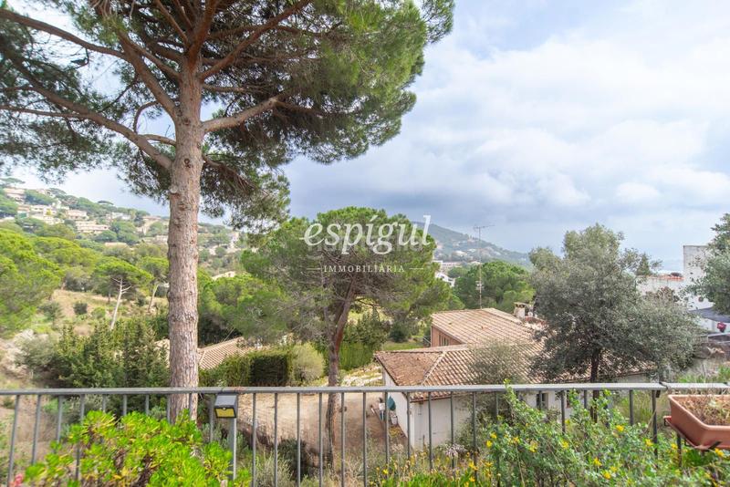 Foto 8c6cc011-0c55-4548-8475-c914679102a5. Casa con riscaldamento parcheggio piscina in Cabrils