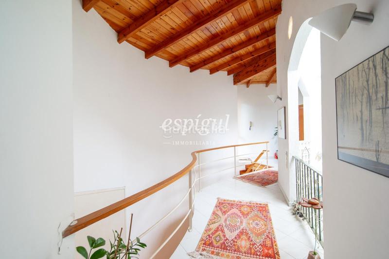 Foto 8ceeebc6-2f15-4156-beb7-3da3f09d4821. Casa con riscaldamento parcheggio piscina in Cabrils