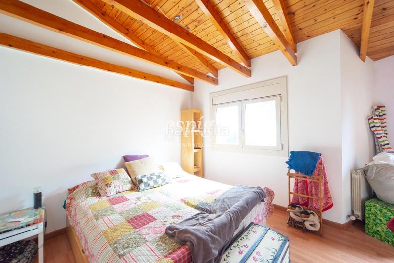 Foto 910897aa-16d3-4f8c-9d94-d807312a6295. Casa con riscaldamento parcheggio piscina in Cabrils