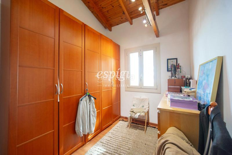 Foto e730d64c-1f2e-458b-b6f9-02a9190bfed4. Casa con riscaldamento parcheggio piscina in Cabrils