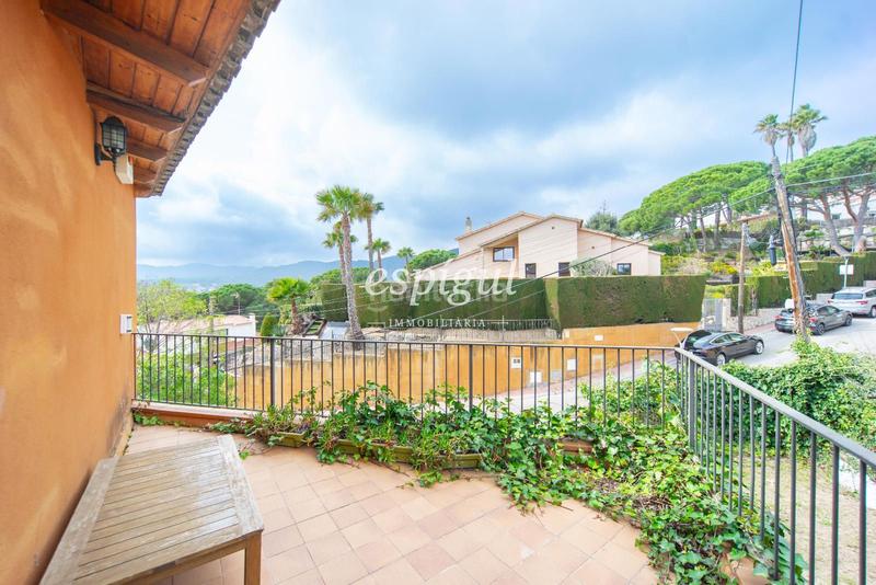 Foto f72c1a61-8dec-412e-bae8-42124e5e7f93. Casa con riscaldamento parcheggio piscina in Cabrils