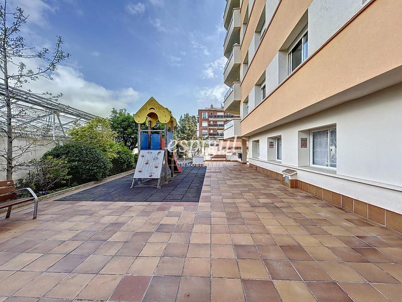 Foto e6bc20f4-a419-4d95-acf8-25d5ef006411. Pis amb calefacció aparcament piscina a La Xinesca Vilassar de Mar