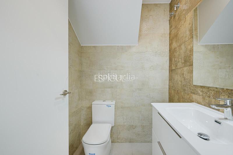 Foto bc0074ef-2f19-4822-82b2-d6dbadcbe2be. Casa amb calefacció aparcament piscina a Can Quirze Mataró