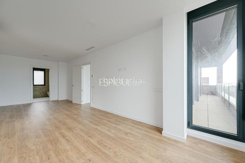 Foto e23a2f8a-c281-4013-a455-5fa22a26b869. Casa amb calefacció aparcament piscina a Can Quirze Mataró
