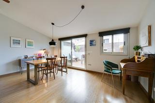 Attique  Sant ramon. Ático dúplex invertido con terraza privada y plaza de garaje en