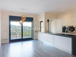 Location Maison jumelée  Univers. Bonita casa adosada en alquiler en alella con vistas al mar y a