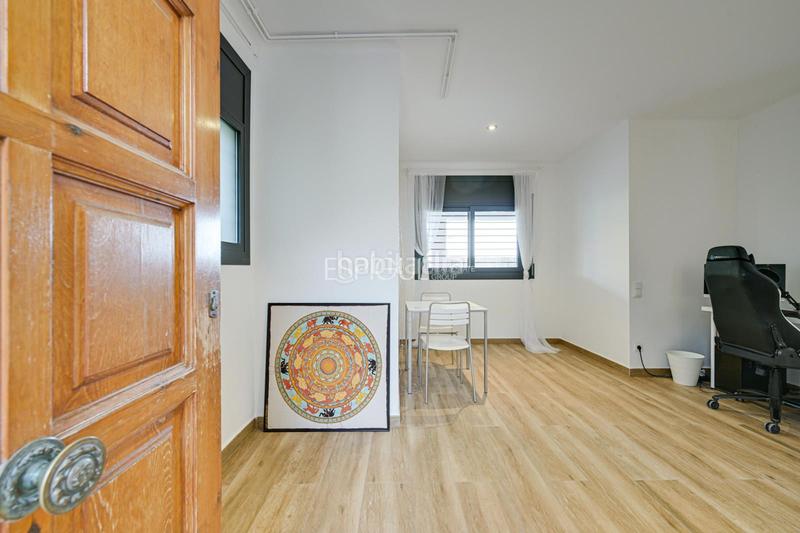 Foto a7cf2805-6704-496a-b59f-5e813692b3fe. Haus mit heizung parking pool in Premià de Dalt