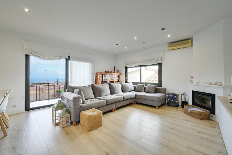 Foto e9162415-4730-4e4f-bf8e-e9aa9dfd4986. Haus mit heizung parking pool in Premià de Dalt