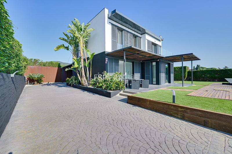 Foto 3b61da3e-afaf-4f33-b001-355a835e1761. Casa amb calefacció aparcament piscina a Santa Maria Balís - Can Riera - Can Jordi Sant Vicenç de Montalt