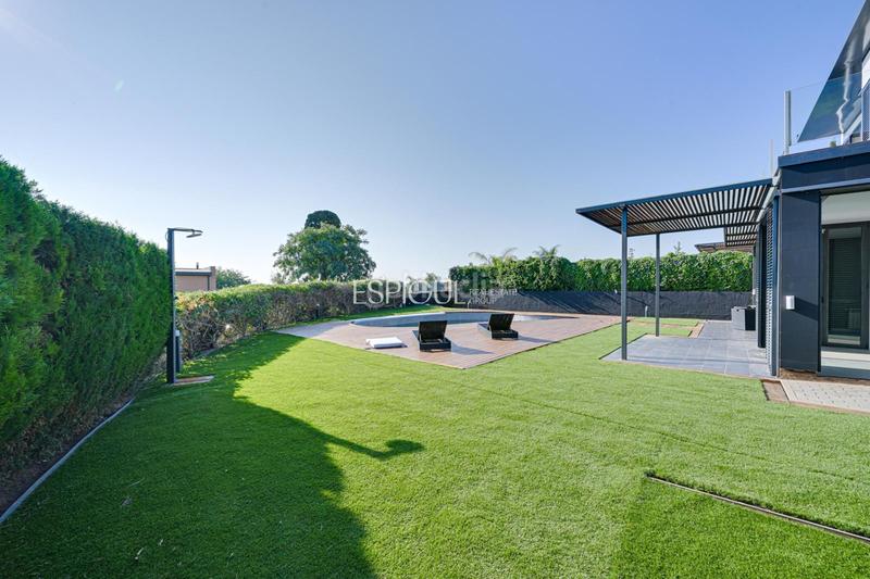 Foto 6e2eb41f-a79a-4169-8ab2-8694b56333b9. Casa amb calefacció aparcament piscina a Santa Maria Balís - Can Riera - Can Jordi Sant Vicenç de Montalt