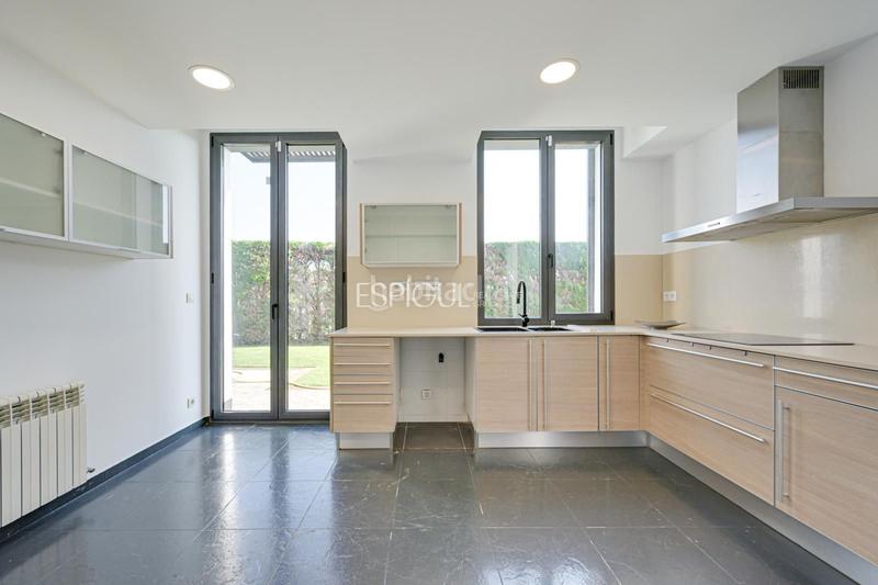 Foto d7ebe0cf-0238-4bbc-9c05-73b11a181355. Casa amb calefacció aparcament piscina a Santa Maria Balís - Can Riera - Can Jordi Sant Vicenç de Montalt