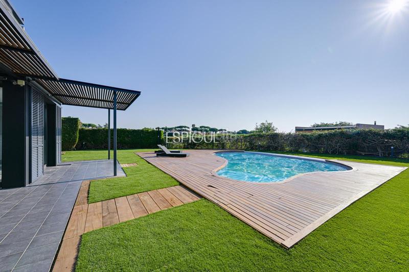 Foto f58499b7-6e06-46ca-bec0-ed3872c76761. Casa amb calefacció aparcament piscina a Santa Maria Balís - Can Riera - Can Jordi Sant Vicenç de Montalt