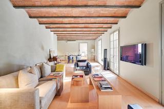 Casa  Sant jaume. Casa independiente en tiana luminosidad y comodidad en una sola