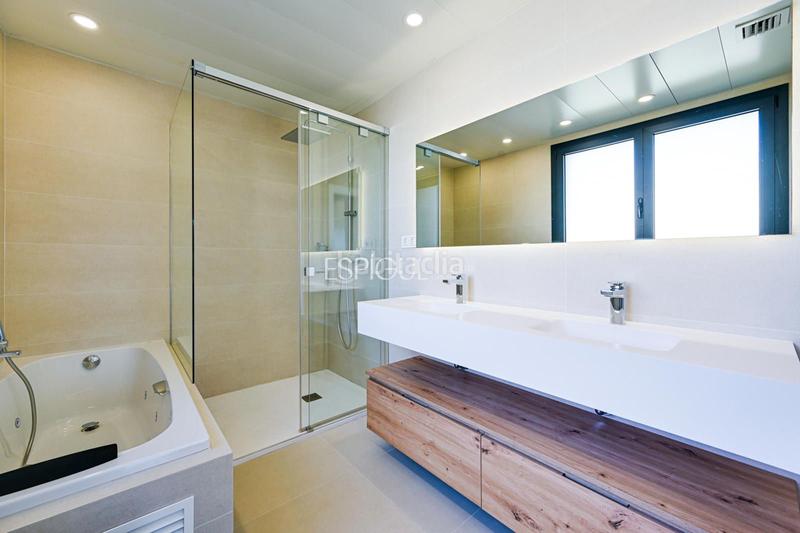 Foto 1bb22cd0-0e64-44ad-afaf-9e707eb2b293. Haus mit heizung parking pool in Can Sans Sant Andreu de Llavaneres