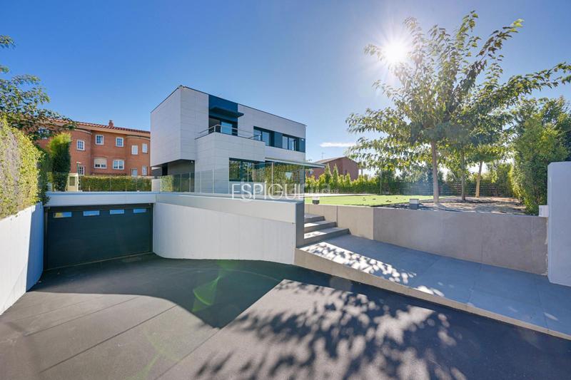 Foto 71cdccf8-13a0-4ce1-935c-72a7ad127787. Haus mit heizung parking pool in Can Sans Sant Andreu de Llavaneres