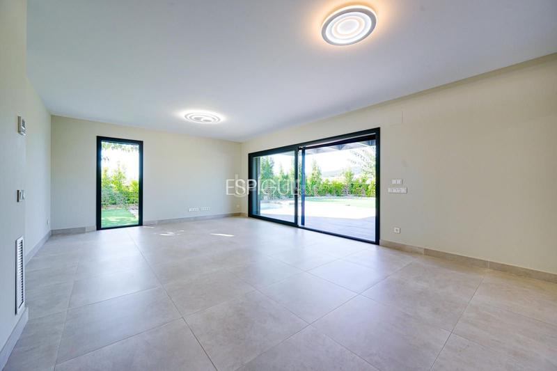 Foto dc418add-df06-4145-85a6-75a9a76ceeef. Haus mit heizung parking pool in Can Sans Sant Andreu de Llavaneres