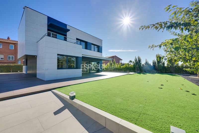 Foto e5d71669-92fd-465c-aa4f-3df74b74e26e. Haus mit heizung parking pool in Can Sans Sant Andreu de Llavaneres