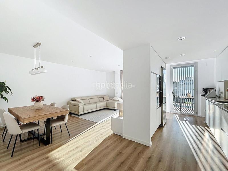 Foto 6ab33471-0747-4e79-bf16-73faccca4822. Pis amb calefacció aparcament piscina a Califòrnia-Santa Madrona Masnou (El)